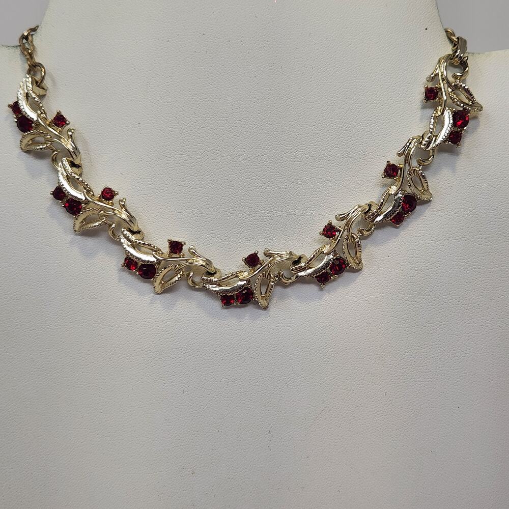 Floral Gold Tone Red Crystal Vintage Choker Necklace Hook Closure Adjustable